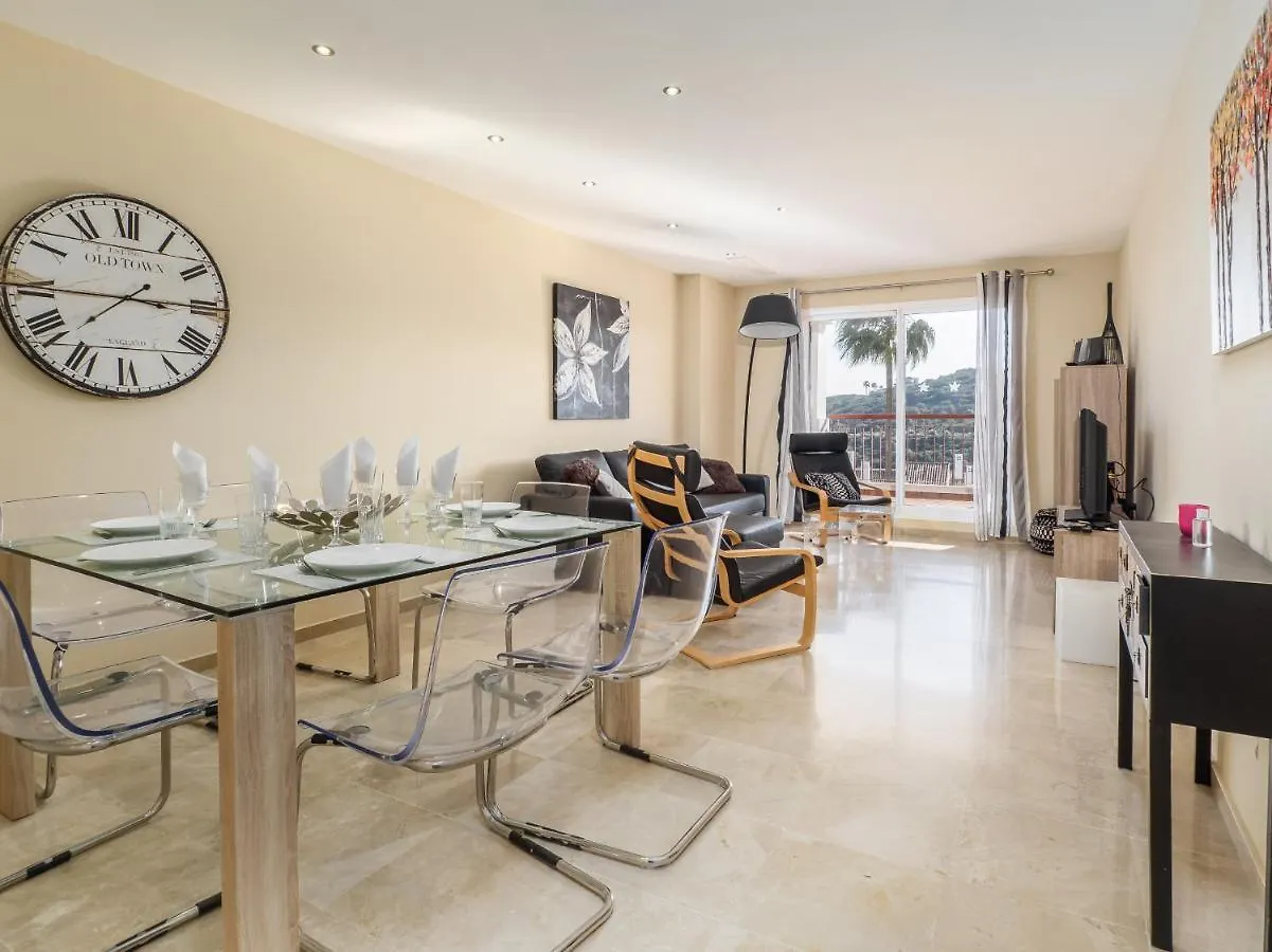 2174-Huge 3 Bedrooms With Terrace And Pool Manilva Apartment